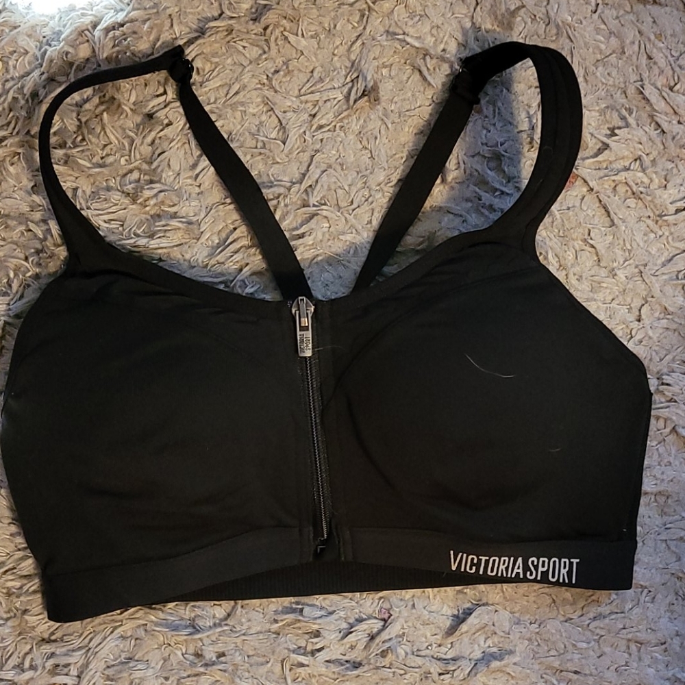 VS Sports Bra